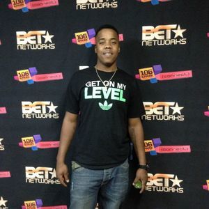 Meet your Posher, Louis